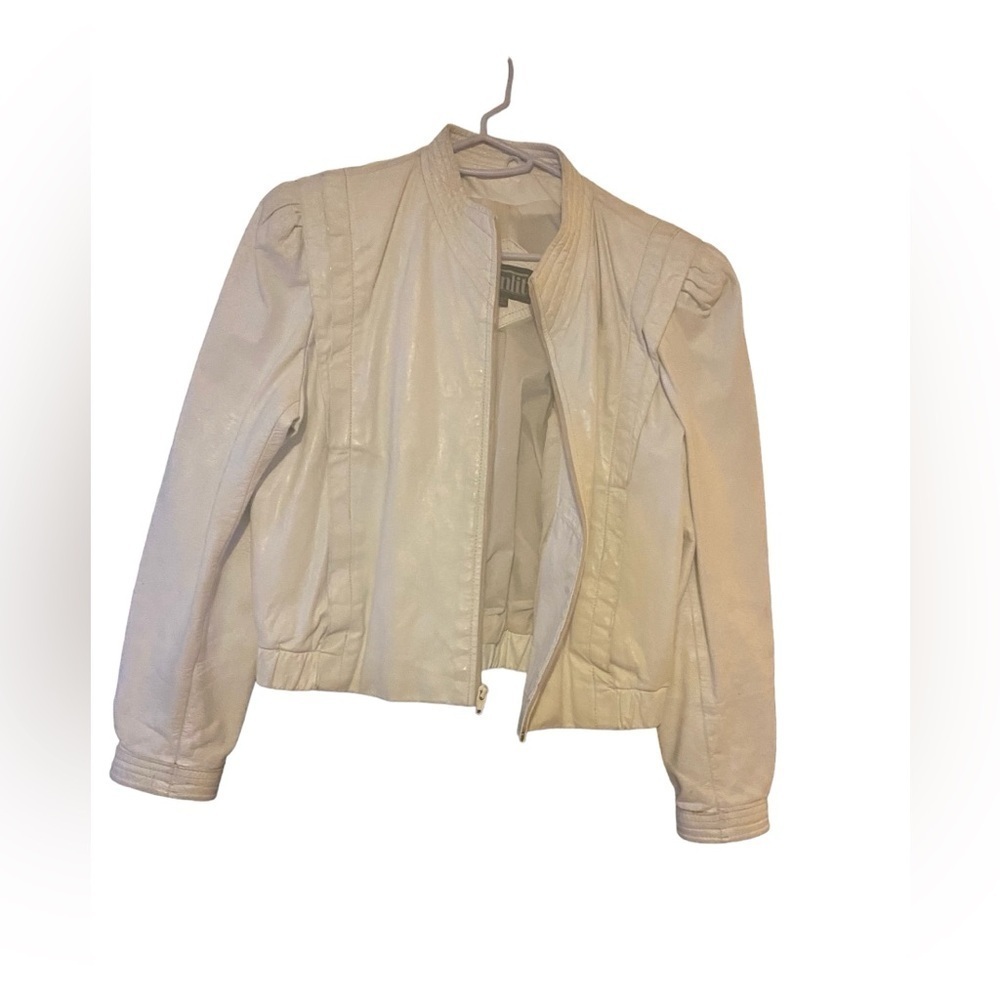 Vintage Win-lit White a women’s Leather Short Jacket Size 13/14